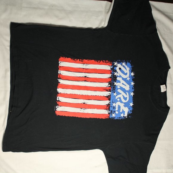 D.A.R.E. american flag graphic tee - Picture 3 of 5